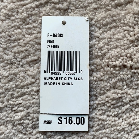 NWT. Nine & company black/ pink initial “S” wallet - Picture 5 of 8